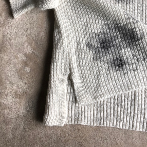 Point Zero sweater - Picture 2 of 4